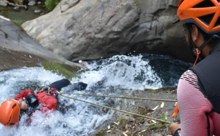 Actividades en el Cajon del Maipu Hosteria Millahue Turiusmo Aventura 10